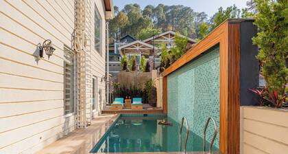 ELIVAAS prive The Royce Lilly Luxe 4 BHK