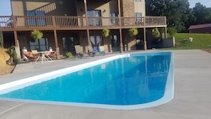 Pool - Private Spacious 5-bedroom house, view, in-ground pool, hot tub, m (Racine)