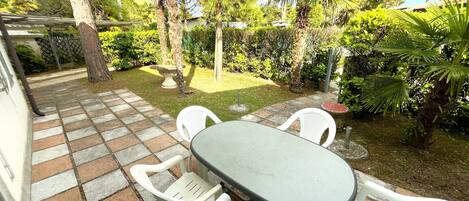 Villa, 2 Bedrooms, Patio, Garden View | Garden