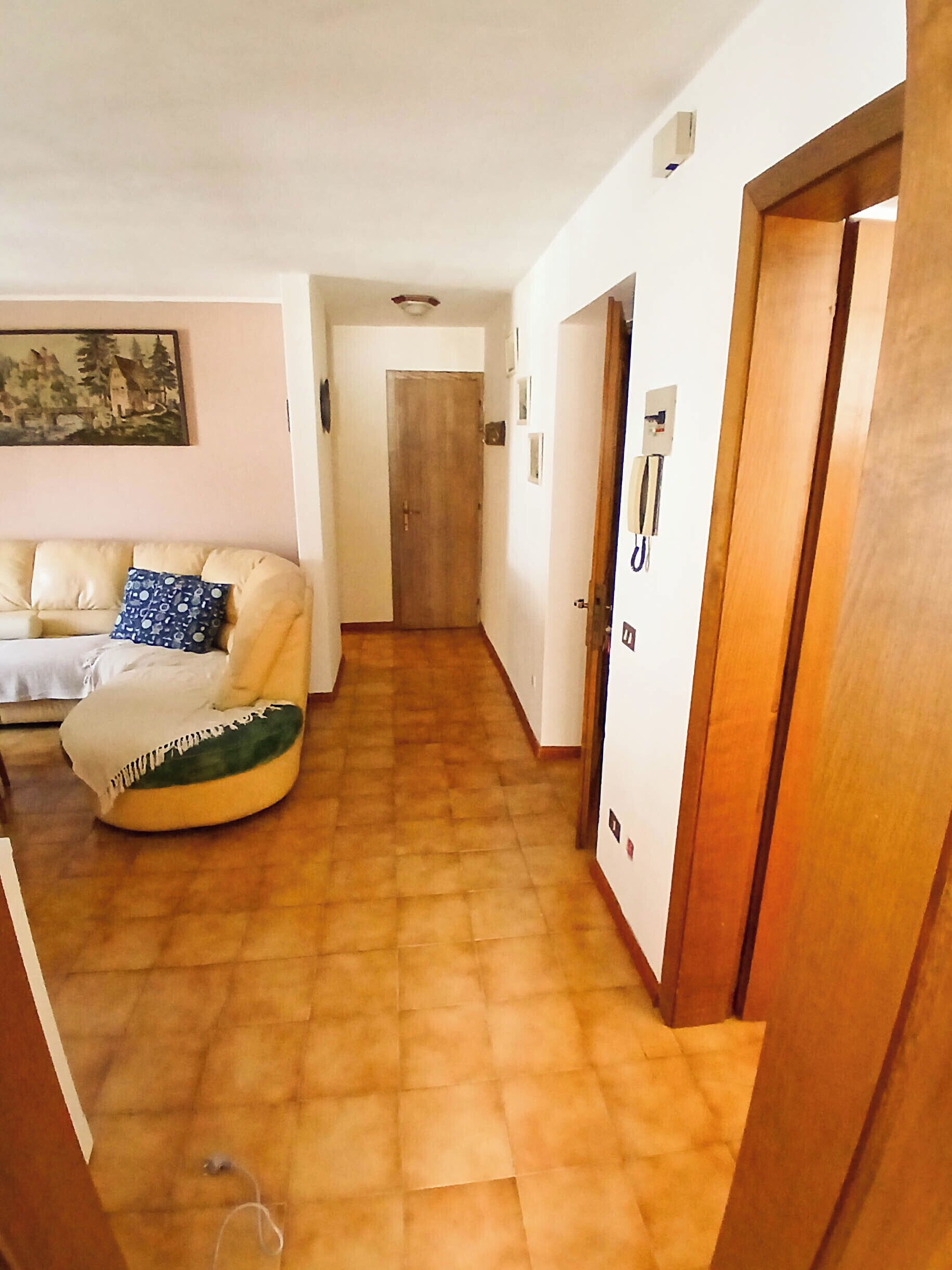 Apartment, Balcony, City View | Interior