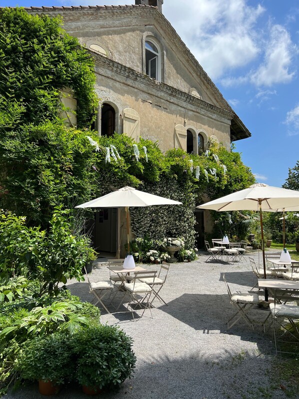 Restaurante al aire libre