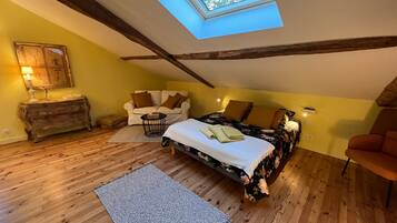 Bügeleisen/Bügelbrett, WLAN, Bettwäsche