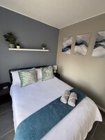 Desk, laptop workspace, iron/ironing board, free WiFi