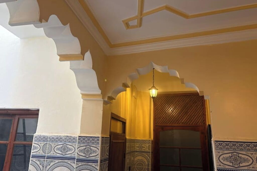 المنشأة من الداخل