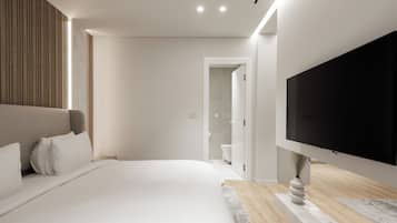 Suite Junior | Cassaforte in camera, tende oscuranti, insonorizzazione