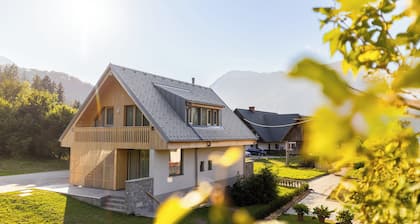 Alpine Escape: 3BR Villa with Private Jacuzzi & Sauna in Bohinj