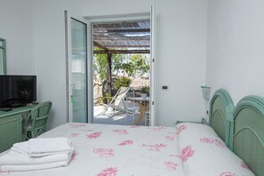 Desk, free WiFi - villa al mare famiglia calise (Forio)