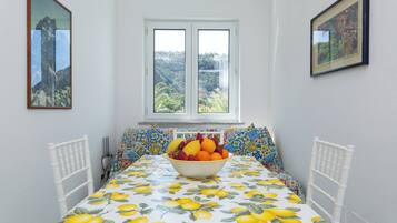 Superior appartement, uitzicht op zee | Dineren