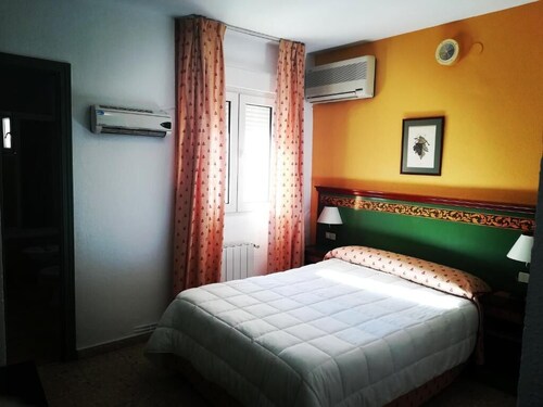 GL Hotel Logasasanti