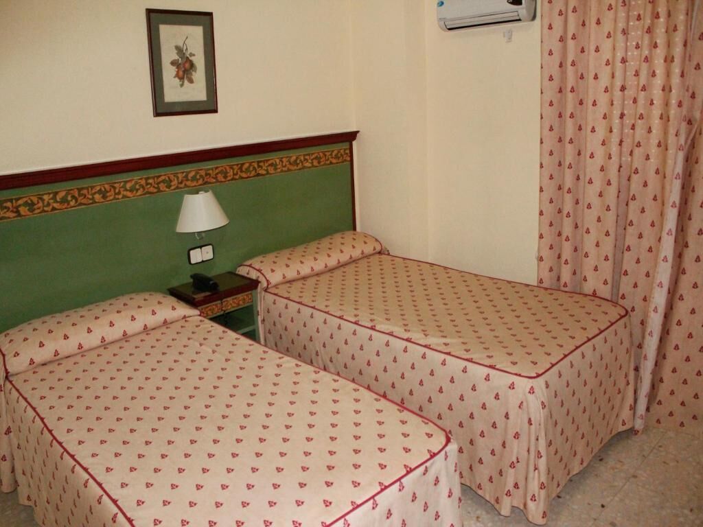 Camera con 2 letti singoli | Wi-Fi gratuito