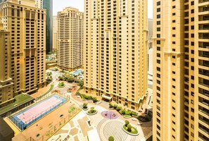 Exterior - Serene 1-bedroom apartment in Dubai perfect for your getaway (Dubai)