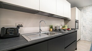 Apartment (4 Bedrooms) | Interior - Italianway Comfort - Certosa 19 (Milan)