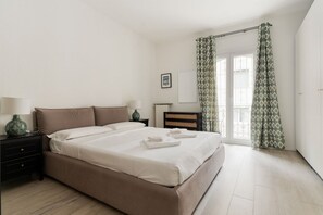 2 bedrooms, iron/ironing board - GuestHost - A bright 50 square meters apartment, perfect for four people, located on the first floor of a building with an elevator (NOT accessible to disabled guests).The property is located near the Central Station, one of the main hubs for getting aro (Milan)