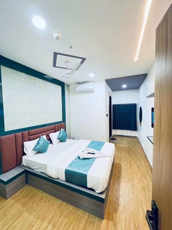 書桌、筆電工作空間、熨斗/熨衣板、免費無線上網