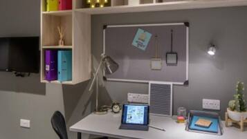 Basic Studio | Interior detail