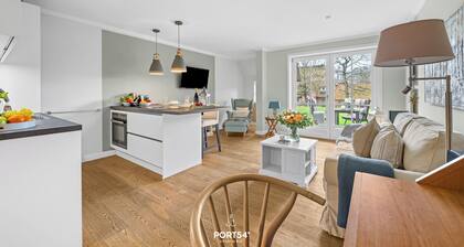 Holiday apartment Reet & Meer: Stylish comfort near the North Sea beach in Büsum