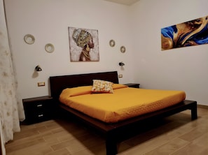 1 bedroom, WiFi, bed sheets