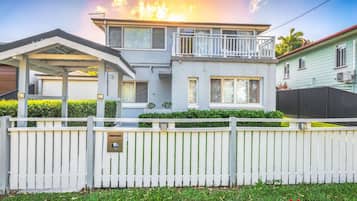 House | 3 bedrooms, Internet