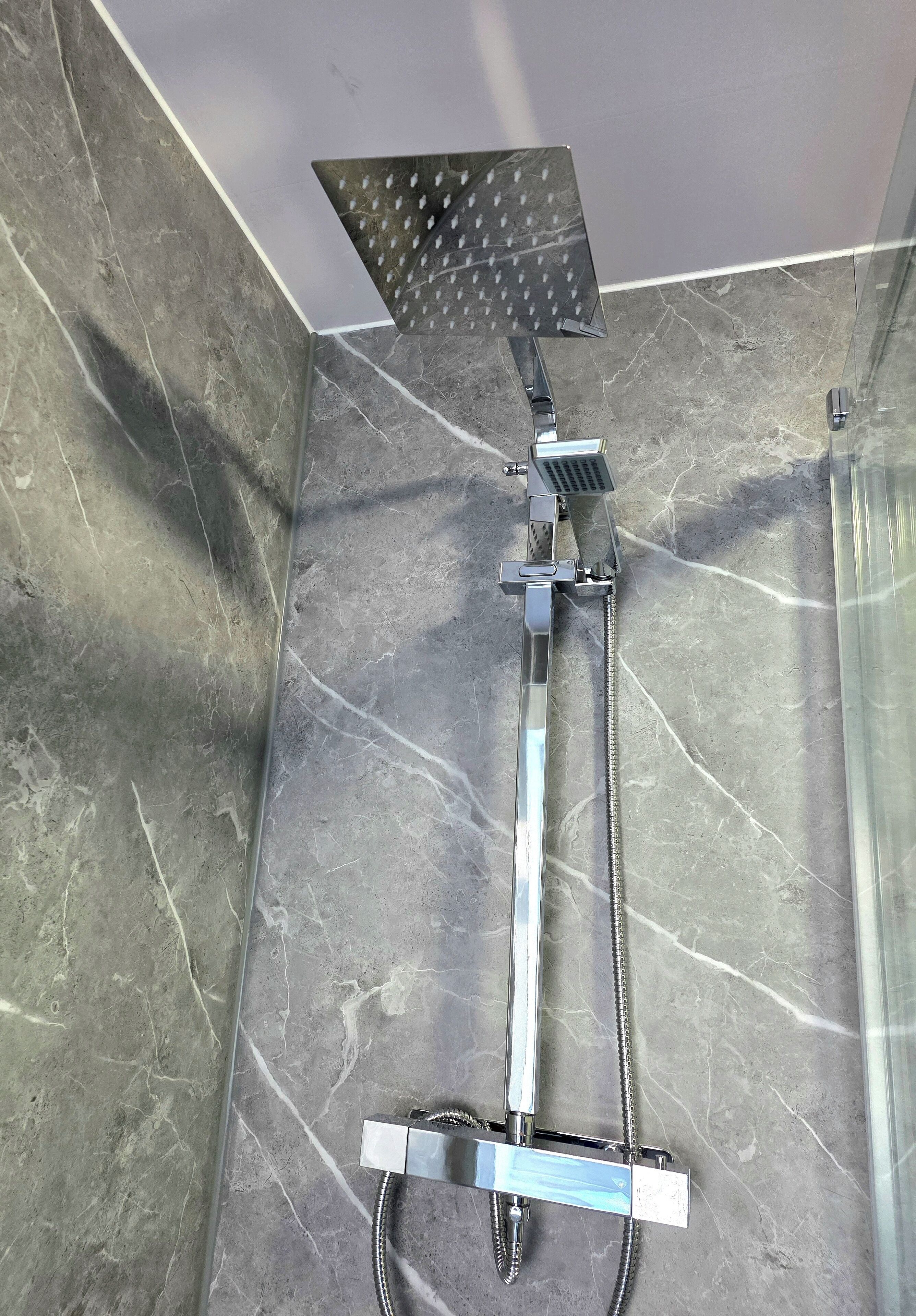 Nhà, 3 phòng ngủ | Vòi sen cầm tay