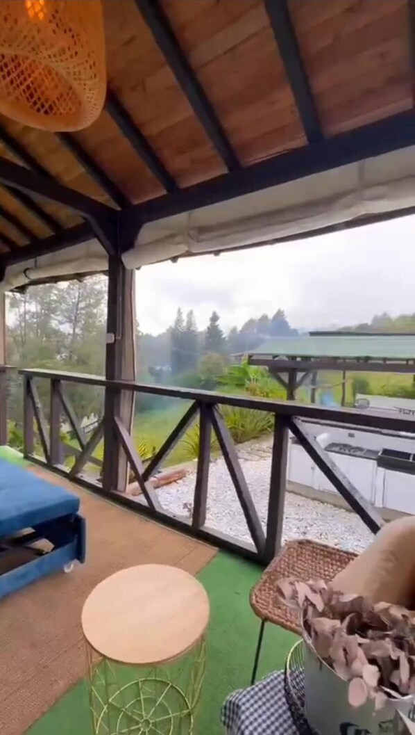 小屋, 1 间卧室, 吸烟房, 阳台 | 阳台