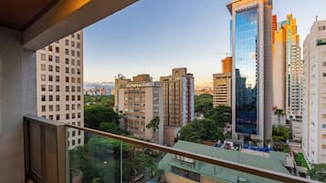 Appartement Confort, 1 grand lit, balcon | Véranda