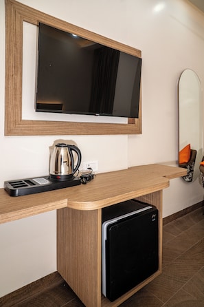 Schreibtisch, kostenloses WLAN