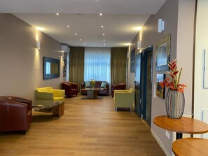 Reception - City Hotel Frankfurt Central (Frankfurt)