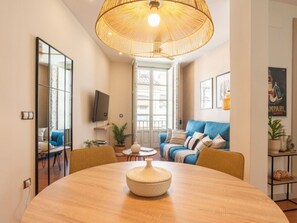 Interior - Bright apartment in the heart of Malaga, ideal for long stays (Málaga)