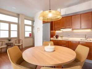 Dining - Bright apartment in the heart of Malaga, ideal for long stays (Málaga)