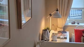 Room, 1 Bedroom, Garden View