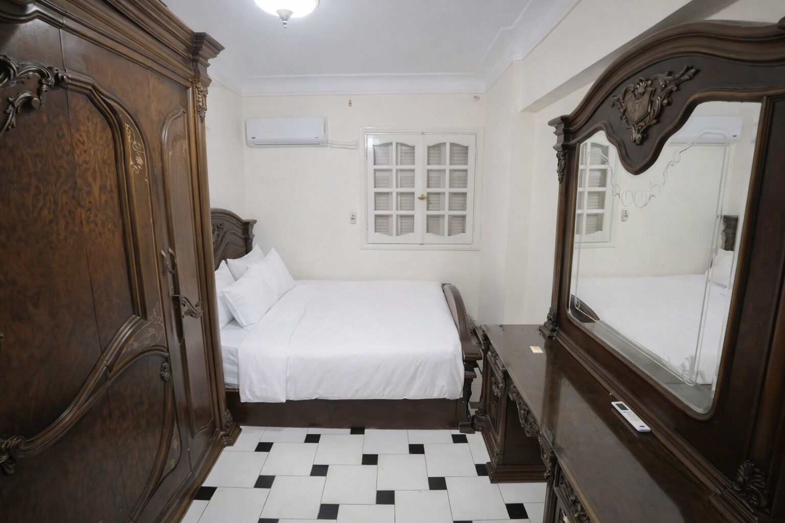 Appartement Confort, 3 chambres, vue mer, en front de plage | Rideaux occultants, chambres insonorisées, fer et planche à repasser