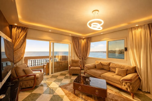 seaview hotel