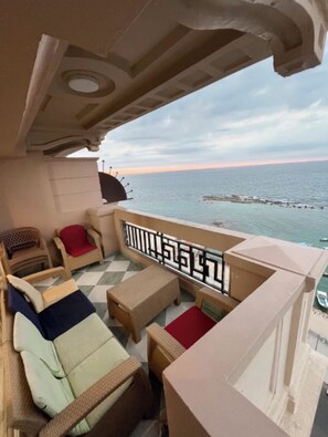 Property grounds - seaview hotel (Alexandria)