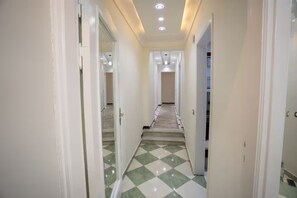 Comfort Apartment, 3 Bedrooms, Sea View, Beachfront - seaview hotel (Alexandria)