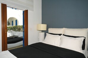 2 bedrooms, iron/ironing board, free WiFi - Mykonos Pearl House with Pool in the Heart of Town (Mikonos)