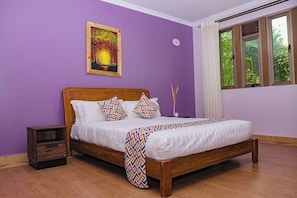 Free WiFi, bed sheets - Casa Kalimbini Resort (Sultan Hamud)