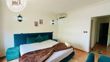 Double Room, City View | Free WiFi