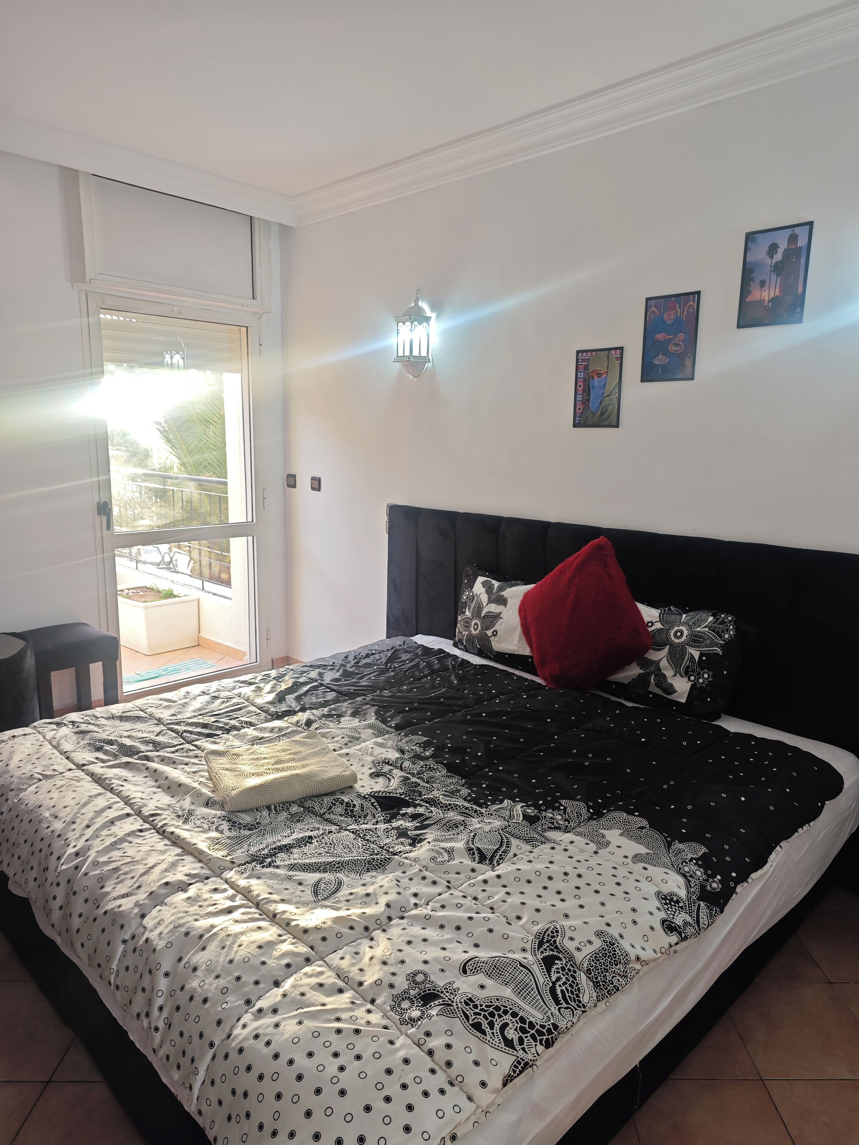 Tweepersoonskamer, uitzicht op de stad | Gratis wifi