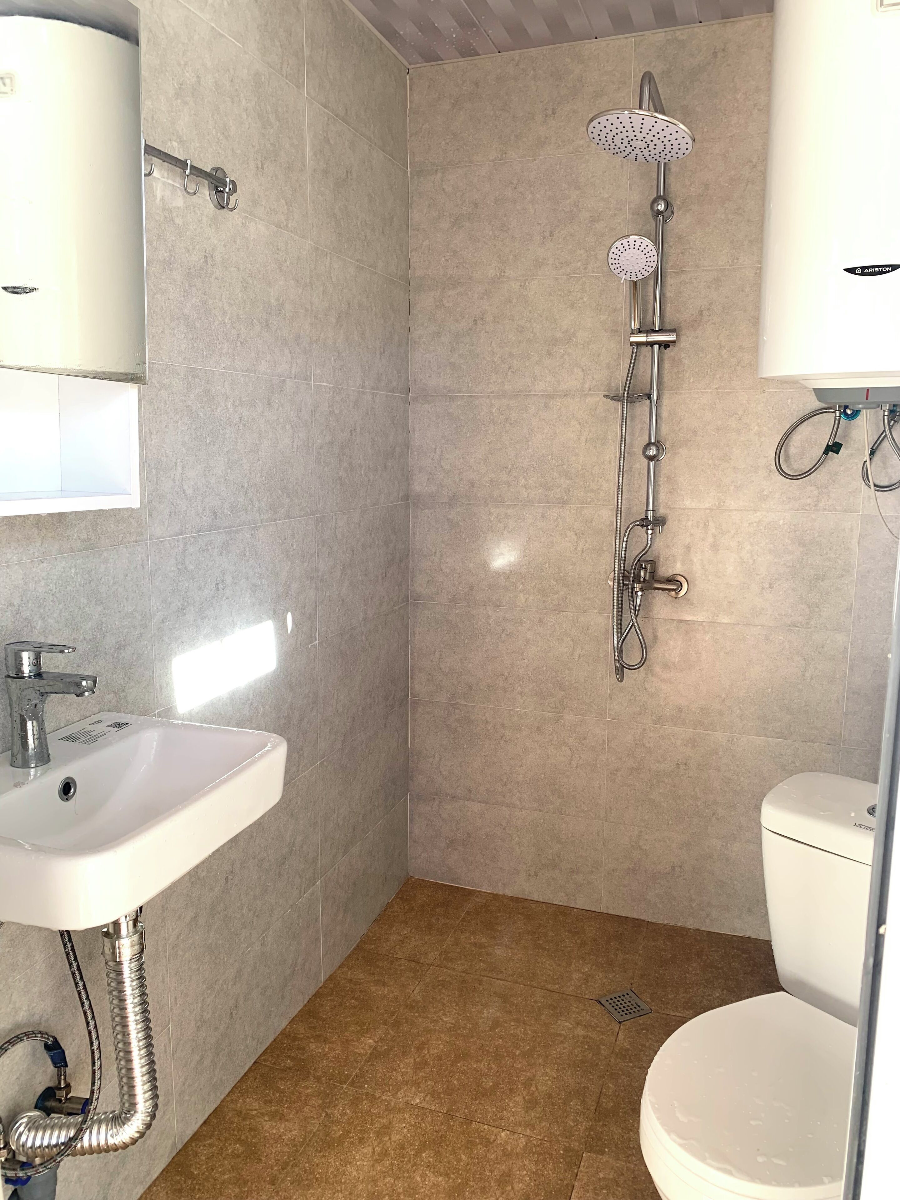 Towels, soap, toilet paper