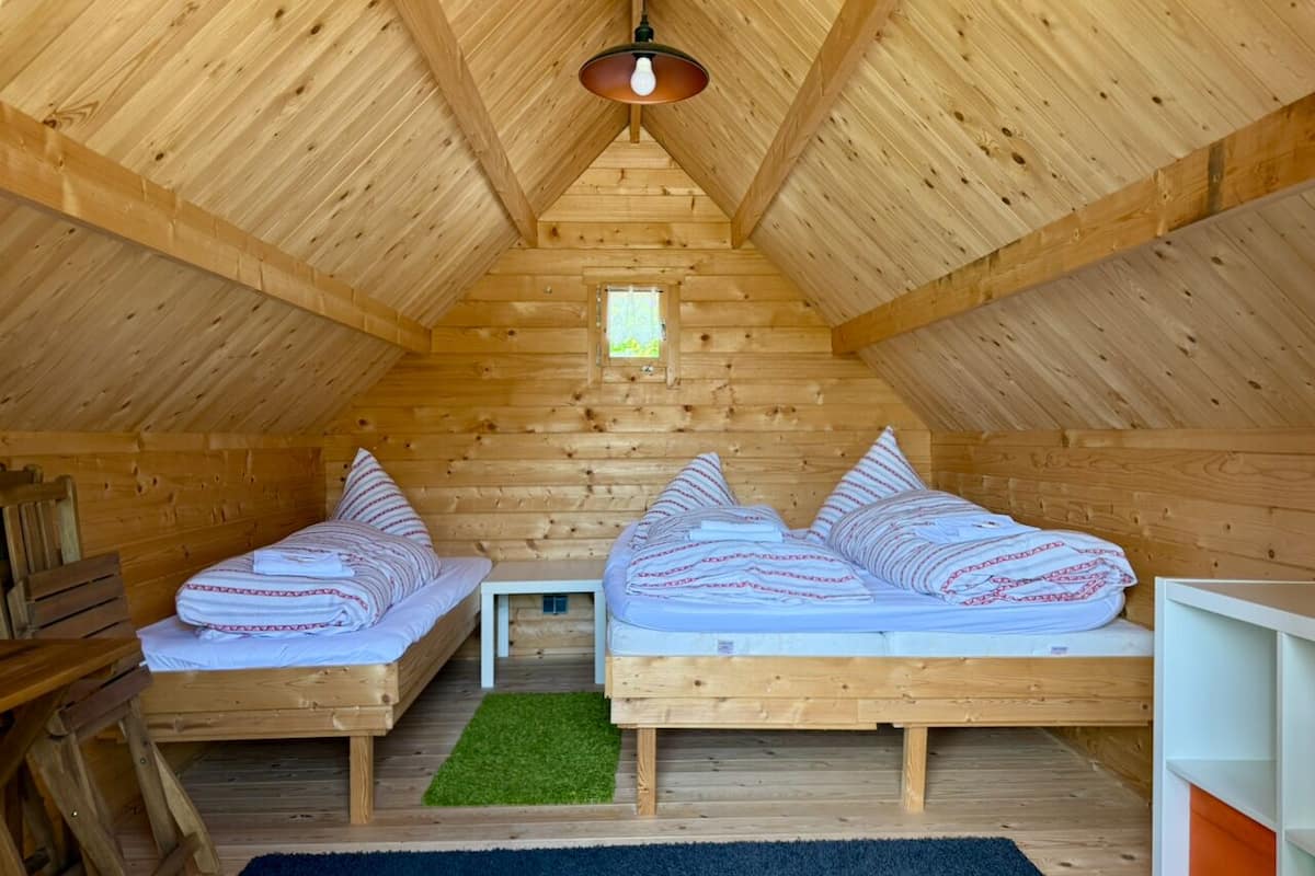 Tiny House | Verdunkelungsvorhänge, Bügeleisen/Bügelbrett, kostenloses WLAN