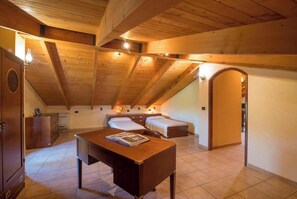 Casa standard, vários quartos, 2 banheiros (Dimora Patrizia) | 3 quartos, Wi-Fi (sobretaxa), roupa de cama
