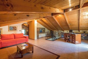 Casa standard, vários quartos, 2 banheiros (Dimora Patrizia) | Parte interna