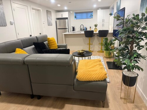 Cozy Private Basement Suite in Dieppe - Comfort & Convenience Await