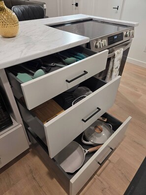 House, 1 Bedroom | Interior - Cozy Private Basement Suite in Dieppe - Comfort & Convenience Await (Dieppe)