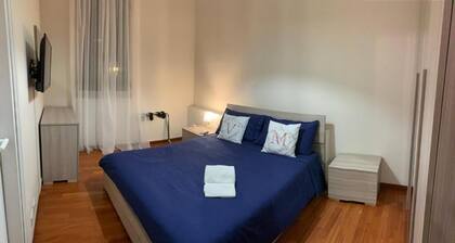 Room-charming BnB in the Heart of Ravenn