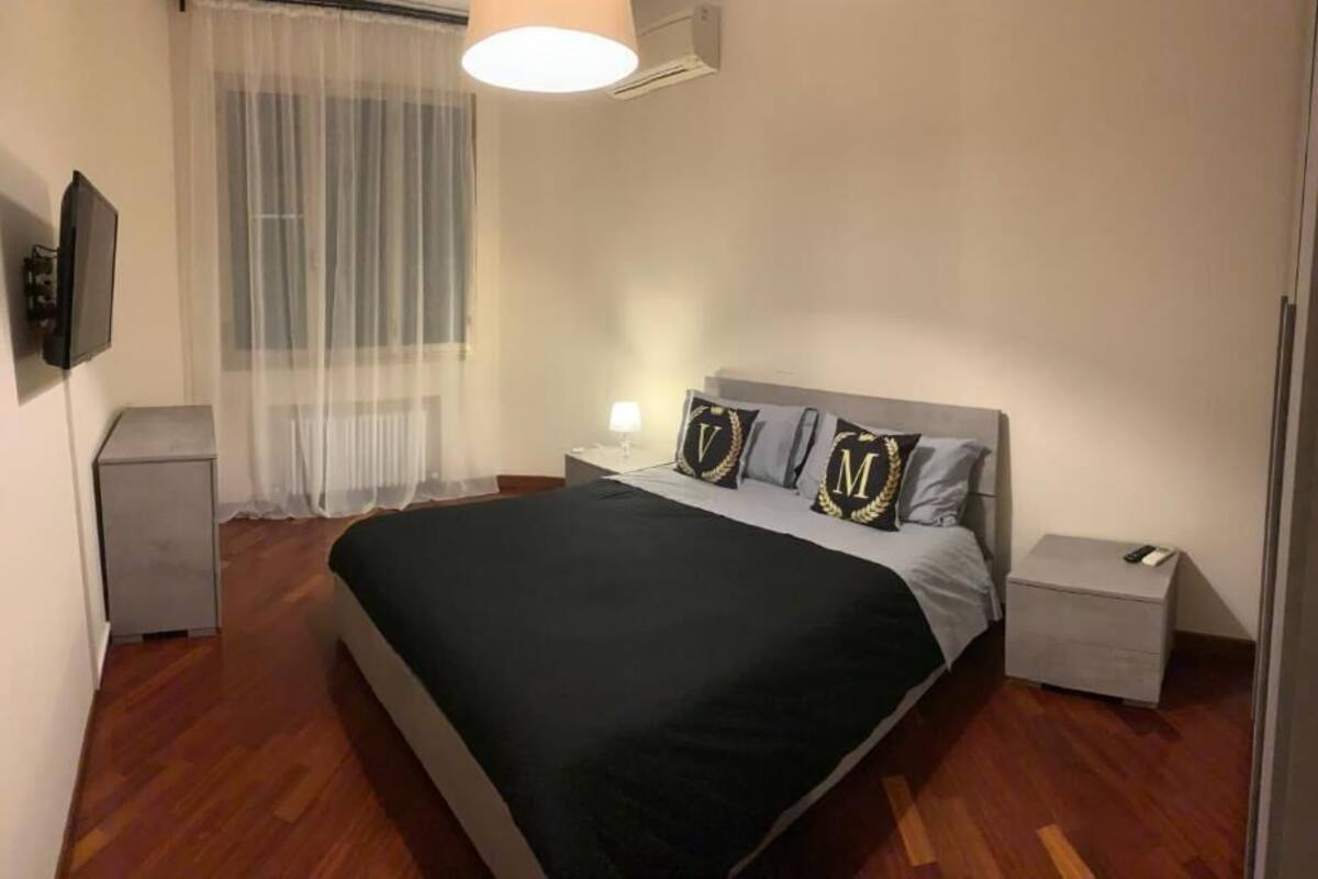 Room, 1 Bedroom, Accessible, Smoking | 1 bedroom