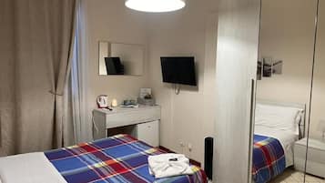 Room, 1 Bedroom, Accessible, Smoking | 1 bedroom