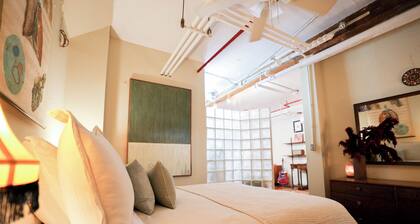 Bright Artist Loft in Williamsburg Brooklyn