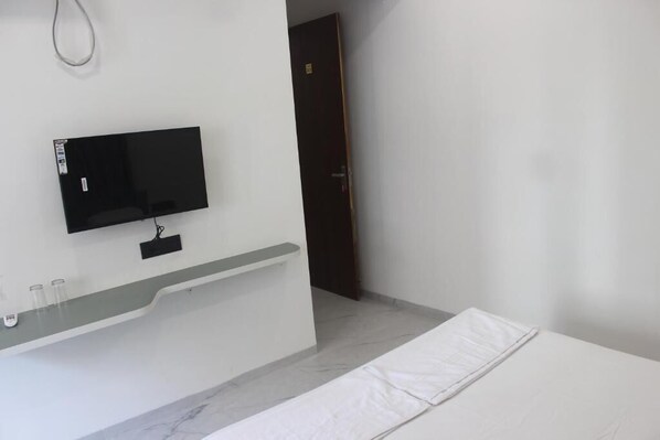 Free WiFi - Zenora Stays (Pune)