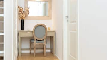 Appartamento Deluxe, vista città | Interni